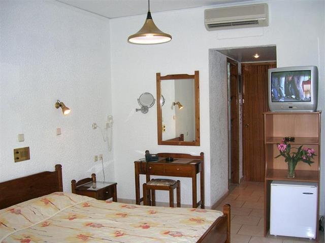 Tropical Sol Hotel Tigkaki  Ngoại thất bức ảnh